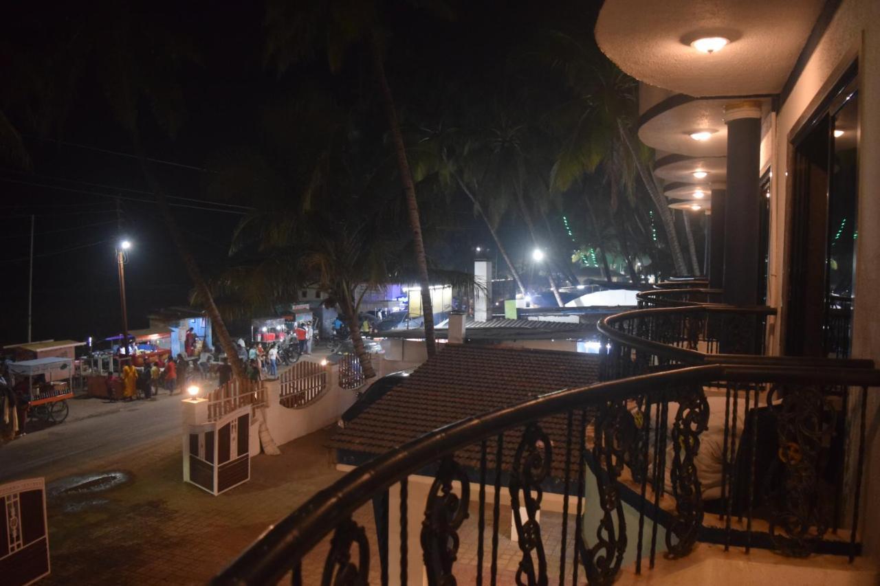 Hotel Murud Marina Экстерьер фото