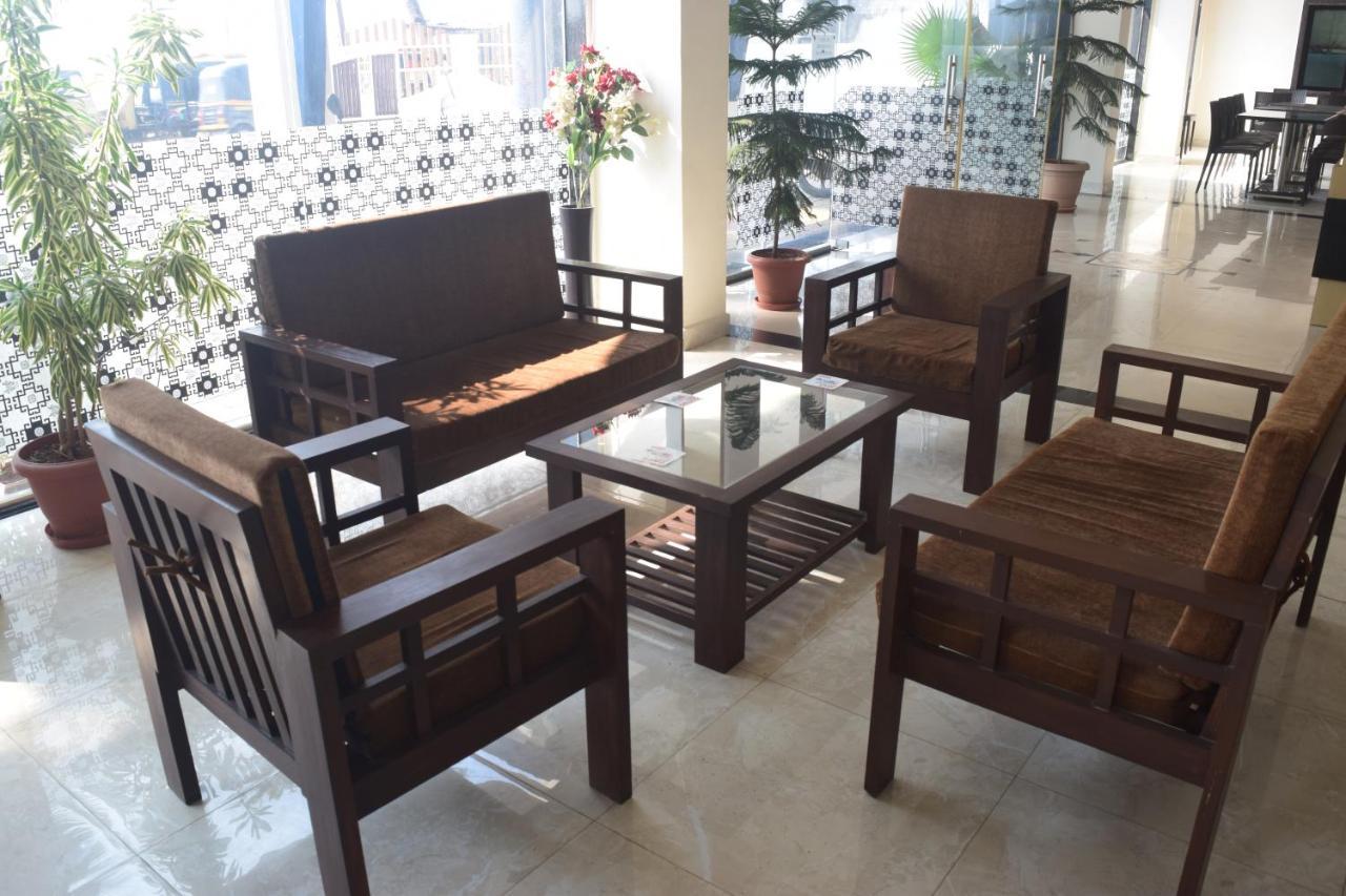 Hotel Murud Marina Экстерьер фото