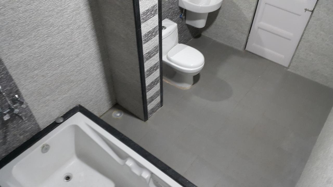 Hotel Murud Marina Экстерьер фото